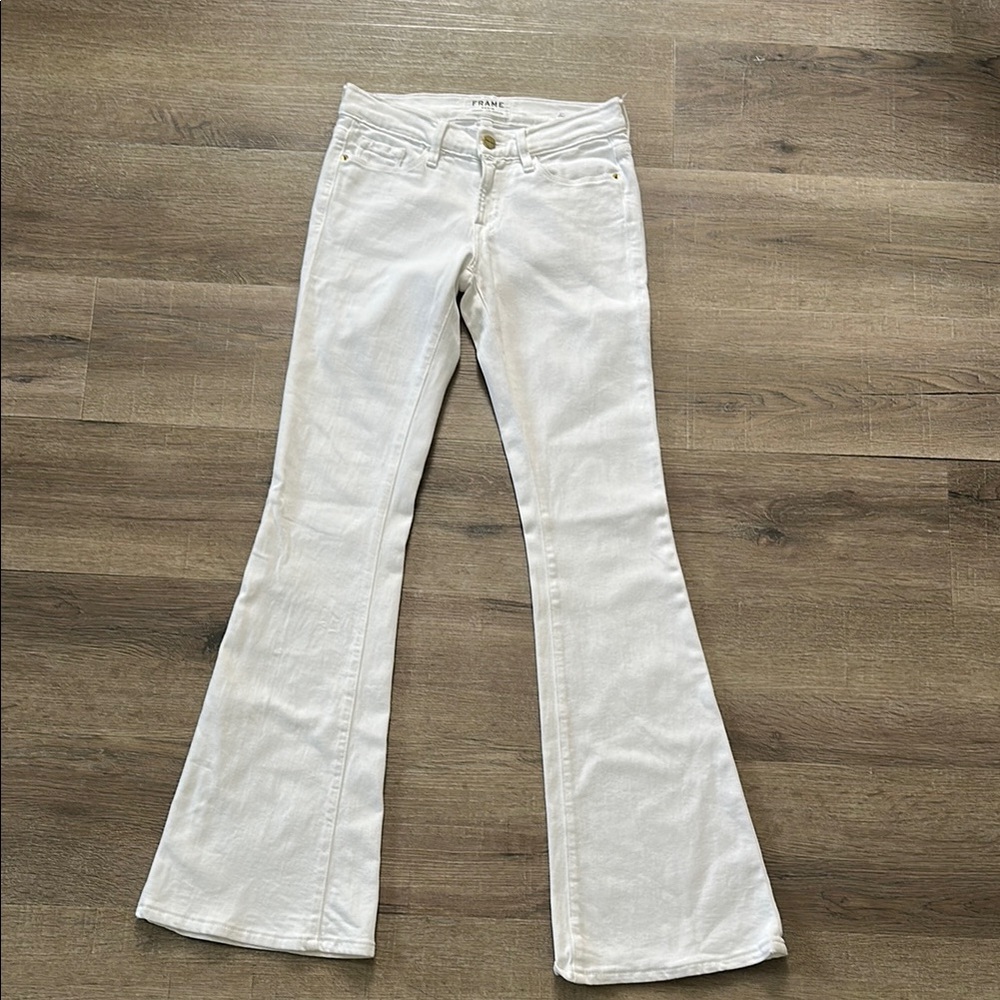 FRAME Flare Jeans - Picture 2 of 9